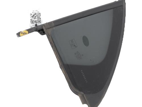 Vidro painel trás esquerdo MERCEDES-BENZ A-CLASS (W176) A 200 CDI / d (176.008) (136 hp) 31693785