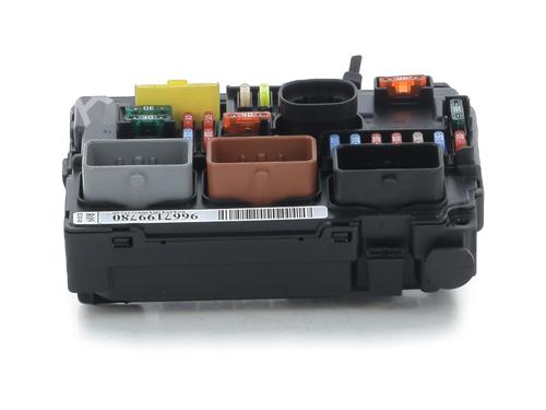 Scatola Fusibili PEUGEOT 207 (WA_, WC_) 1.4 HDi (68 hp) 30827774