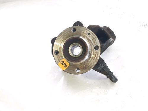 Used Left front steering knuckle CITROËN C3 AIRCROSS II (2R_, 2C_) 1.2 PureTech 110 (2RHNZB, 2RHNZW, 2RHNPX, 2RHNPJ) (110 hp) 27646478