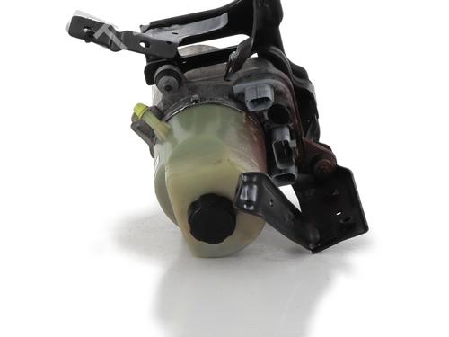Used Steering pump FORD FOCUS II (DA_, HCP, DP) 1.8 TDCi (115 hp) 29552282