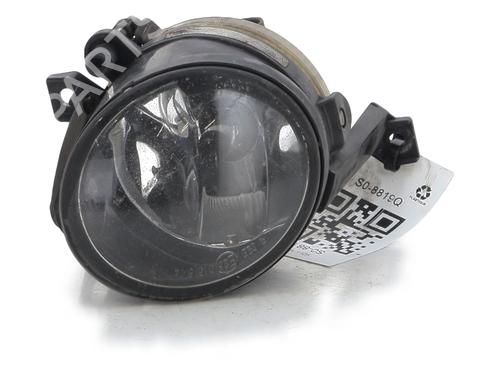 Used Right front fog light VW TOURAN (1T1, 1T2) 2.0 TDI 16V (140 hp) 30584299