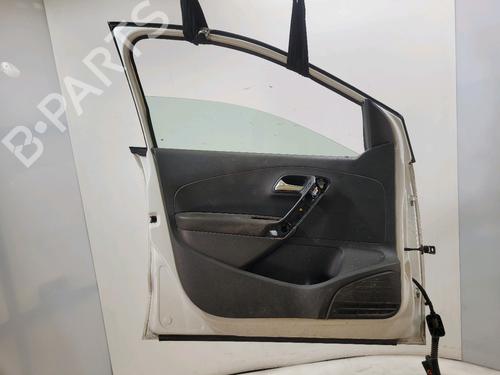 Left front door VW POLO V (6R1, 6C1) 1.4 TDI | BP32285098C2