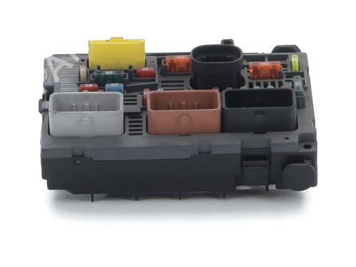 Used Fuse box PEUGEOT 308 I (4A_, 4C_) 1.6 HDi (90 hp) 31845149