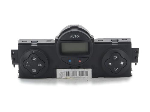 Used Climate control RENAULT MEGANE II (BM0/1_, CM0/1_) 1.6 16V (112 hp) 30632552