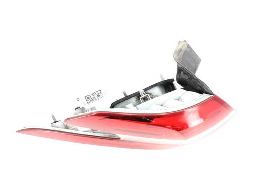 Left taillight PEUGEOT 308 SW II (LC_, LJ_, LR_, LX_, L4_) 2.0 GT HDi 180 / BlueHDi 180 | BP27269015C34 