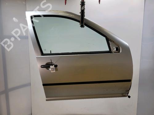 Dør højre fortil VW GOLF IV (1J1) 1.9 TDI (101 hp) 30524192