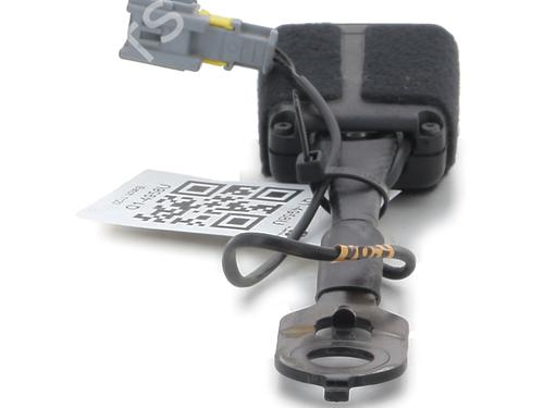 Seat buckle PEUGEOT 2008 I (CU_) 1.2 THP 110 / PureTech 110 | BP29931392I32