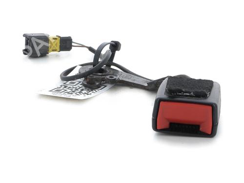 Engache cinturón Engache cinturón PEUGEOT 5008 (0U_, 0E_) 1.6 HDi (112 hp) 33685713 33685713