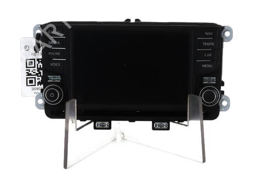 Used Radio VW POLO V (6R1, 6C1) 1.4 TDI (75 hp) 30140645