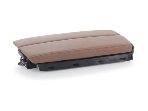 Used Armrest / Center console Armrest / Center console DS DS 7 Crossback (J4_, JR_, JC_) 2.0 BlueHDi 180 (JJEHZR) (177 hp) 39898721 39898721
