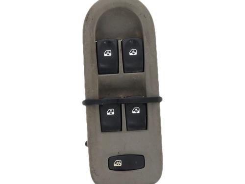 left-front-window-switch-renault-clio-iii-br01-cr01-2005-2006-2007-2008-2009-2010-2011-2012-2013-2014-36211687 main image