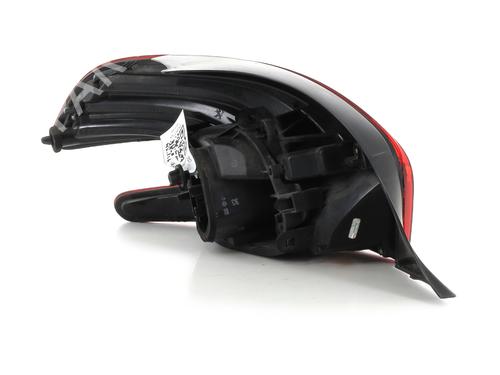 Right taillight PEUGEOT 208 I (CA_, CC_) 1.2 THP 110 | BP26592078C35 