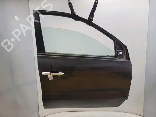 Used Right front door RENAULT KOLEOS I (HY_) 2.0 dCi 4x4 (HY0K) (150 hp) 31372578