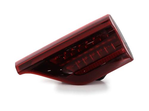 Used Right tailgate light KIA SPORTAGE IV (QL, QLE) 1.6 CRDi Eco-Dynamics+ (136 hp) 30632191