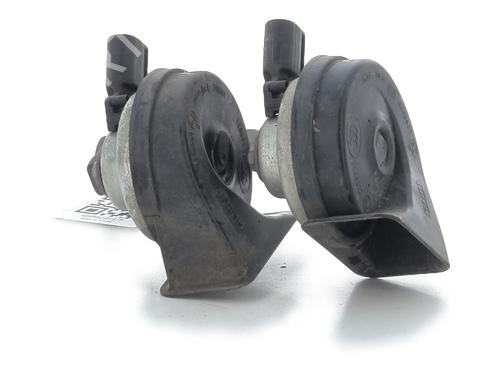 Bocina AUDI A3 Sportback (8PA) 2.0 TDI 16V (140 hp) 30957218