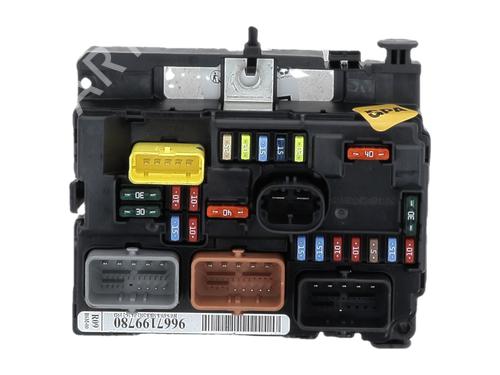 Fuse box CITROËN C3 II (SC_) 1.4 HDi 70 (SC8HZC, SC8HR0, SC8HP4) | BP36288376E1 - Image 2