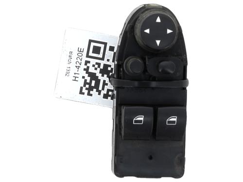 Comutador vidro frente esquerdo Comutador vidro frente esquerdo BMW 1 (E81) 118 d (143 hp) 34111600 34111600