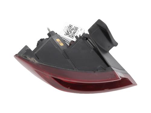 Farolim esquerdo RENAULT MEGANE IV Hatchback (B9A/M/N_) 1.2 TCe 130 (B9MR) (130 hp) 31821973