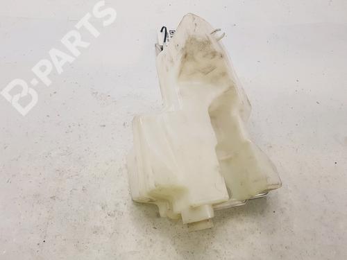 Used Windscreen washer tank Windscreen washer tank RENAULT CLIO IV (BH_) 1.5 dCi 75 (75 hp) 10702026 10702026