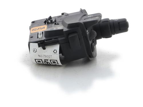Used Switch RENAULT CLIO III (BR0/1, CR0/1) 1.5 dCi (88 hp) 27308880
