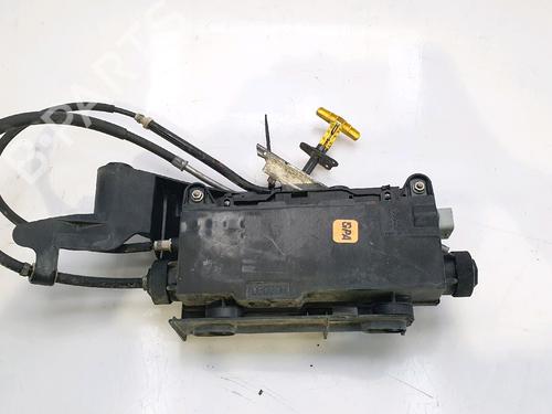 Frein à main RENAULT SCÉNIC II (JM0/1_) 1.5 dCi (JM1E, JM16) (106 hp) 30841886