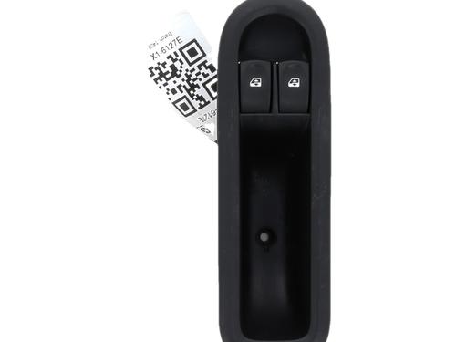 Venstre fortil elrude kontakt Venstre fortil elrude kontakt RENAULT CLIO III (BR0/1, CR0/1) 1.2 16V (BR02, BR0J, BR11, CR02, CR0J, CR11) (75 hp) 37483449 37483449