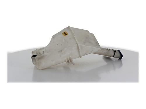 windscreen-washer-tank-kia-venga-yn-2010-2011-2012-2013-2014-2015-2016-2017-2018-2019-32654101 main image