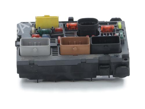 Boîte à Fusibles CITROËN BERLINGO Box Body/MPV (B9) 1.6 HDi 90 (90 hp) 31875663