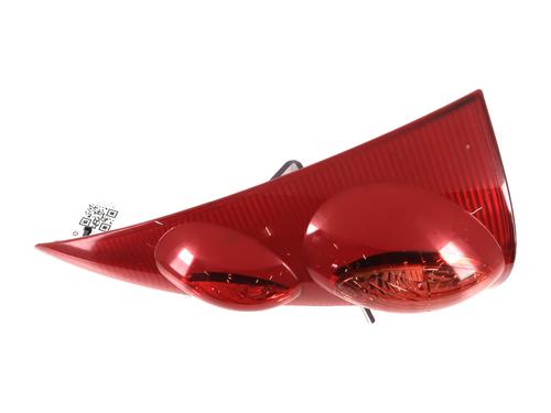 Højre baglygte PEUGEOT 107 (PM_, PN_) 1.0 (68 hp) 32654979