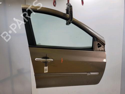 Porta frente direita RENAULT CLIO III (BR0/1, CR0/1) 1.5 dCi (BR17, CR17) (86 hp) 31750060