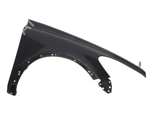 Używane Błotnik przedni prawy VOLVO C30 (533) D2 (115 hp) 30918210