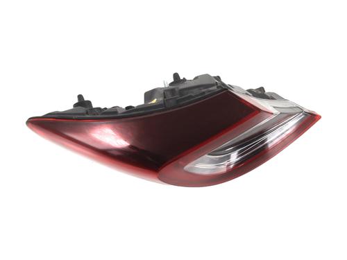 Venstre baglygte RENAULT CAPTUR II (HF_) TCe 140 (HFN0) (140 hp) 32974936