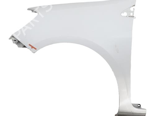 Used Left front fenders Left front fenders RENAULT CLIO III (BR0/1, CR0/1) 1.4 16V (98 hp) 40212334 40212334