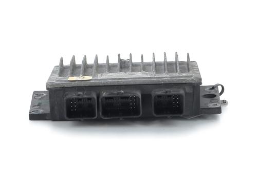 Used Engine control unit (ECU) Engine control unit (ECU) RENAULT CLIO III Hatchback Van (SB_, SR_) [2005-2026] 33033372 33033372