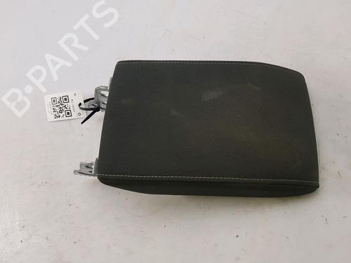Used Armrest / Center console VW GOLF VIII (CD1, DA1) 1.0 TSI (110 hp) 27915283