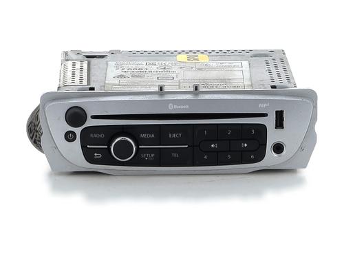 radio-renault-megane-iii-hatchback-bz01_-b3_-2008-33033731 main image