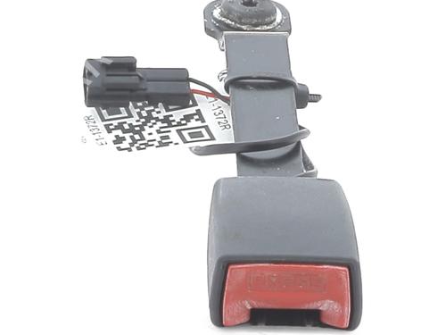 Engate do cinto RENAULT CLIO III (BR0/1, CR0/1) 1.5 dCi (C/BR0G, C/BR1G) (68 hp) 33229594