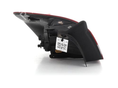 Right taillight CITROËN C5 III (RD_) 2.0 HDi 165 (RDRHHA, RDRHH8) | BP32130677C35