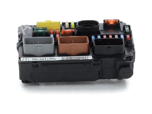 fuse-box-citroen-c3-ii-sc_-2009-33753581 main image