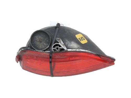 Used Rear bumper right light Rear bumper right light RENAULT MEGANE IV Hatchback (B9A/M/N_) 1.5 Blue dCi 115 (B9A6) (116 hp) 33300482 33300482