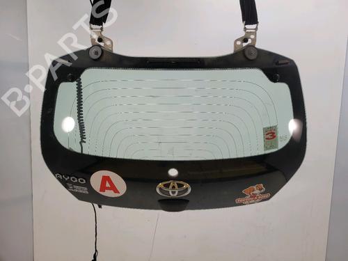 tailgate-toyota-aygo-_b4_-2014-32975127 main image