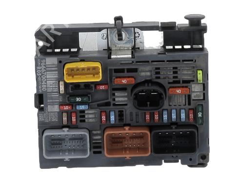 Fuse box CITROËN C4 I (LC_) | BP32255352E1