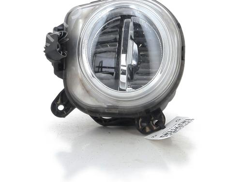 Used Right front fog light BMW X2 (F39) sDrive 18 d (150 hp) 30379930
