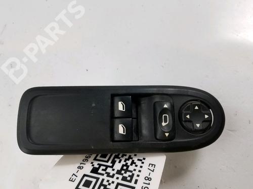 Used Left front window switch Left front window switch CITROËN C3 II (SC_) 1.4 HDi 70 (SC8HZC, SC8HR0, SC8HP4) (68 hp) 10454404 10454404