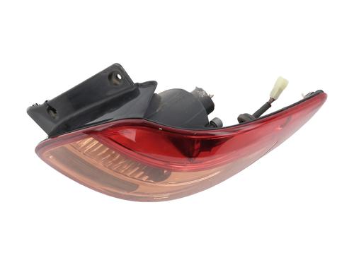 Right taillight SUZUKI SX4 (EY, GY) 2.0 DDiS 4x4 (RW420D) | BP32039937C35 