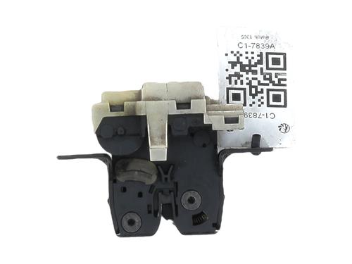 Bagklap lås Bagklap lås RENAULT MEGANE II (BM0/1_, CM0/1_) 1.5 dCi (BM1F, CM1F) (86 hp) 34051333 34051333