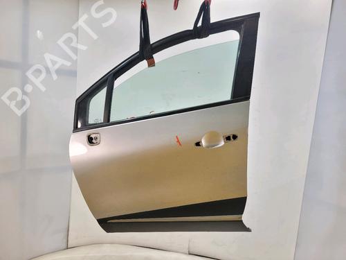 Porta anteriore sinistra Porta anteriore sinistra RENAULT CAPTUR I (J5_, H5_) 1.5 dCi 90 (J5N4, J5M5, J5MW, J5M6, J5AL, J5AJ) (90 hp) 33926444 33926444