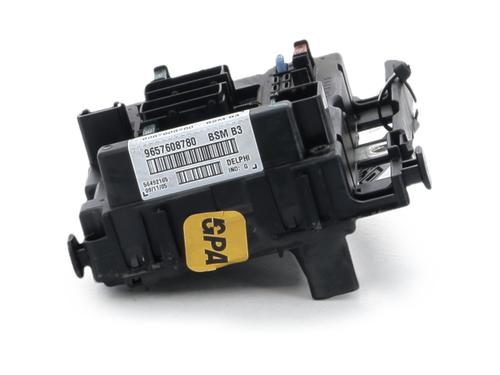 Used Fuse box Fuse box PEUGEOT 206 Hatchback (2A/C) 1.4 i (75 hp) 40619407 40619407