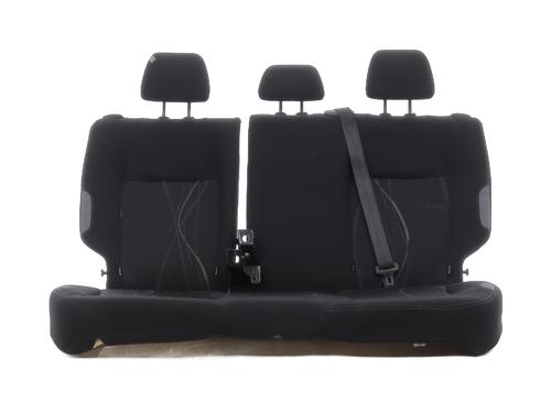 Rücksitzbank für PEUGEOT 208 I (CA_, CC_) 1.4 HDi (68 hp) 31303884