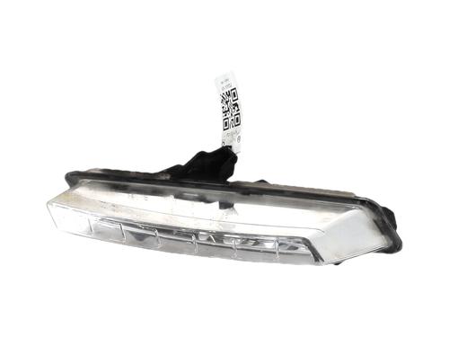 Used Right daytime light Right daytime light RENAULT CLIO IV (BH_) 1.5 dCi 75 (75 hp) 40004381 40004381